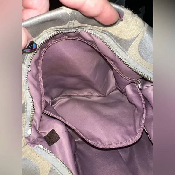 Vintage Coach Signature Sateen Brooke Hobo Bag - Picture 4 of 10